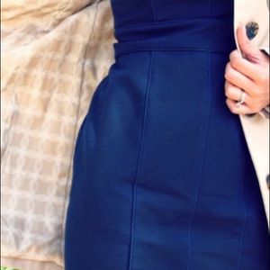 Princess Kate royal blue “Sloan” dress with piping